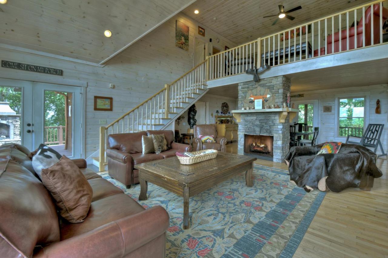 Villa Champagne Chalet - Cuddleup Morganton Exterior foto