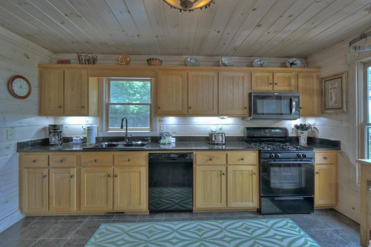 Villa Champagne Chalet - Cuddleup Morganton Exterior foto