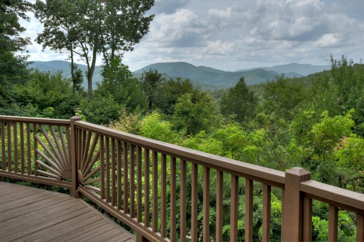 Villa Champagne Chalet - Cuddleup Morganton Exterior foto