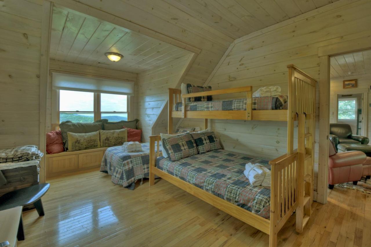 Villa Champagne Chalet - Cuddleup Morganton Exterior foto